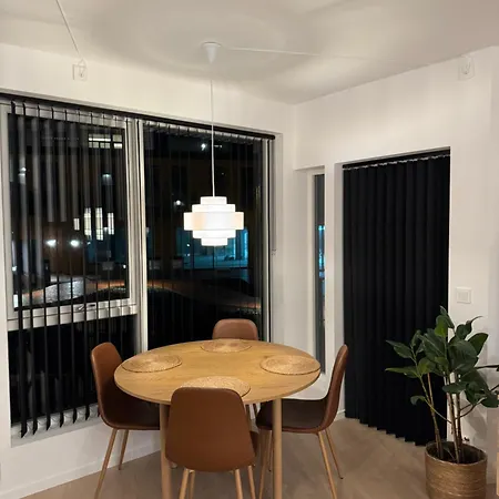 Helt Ny Leilighet, Ytre Sandviken I * 베르겐